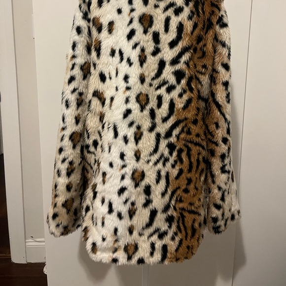 ORIGINAL MOTEL LEOPARD PRINT ROCKSTAR JACKET - Picture 9 of 9